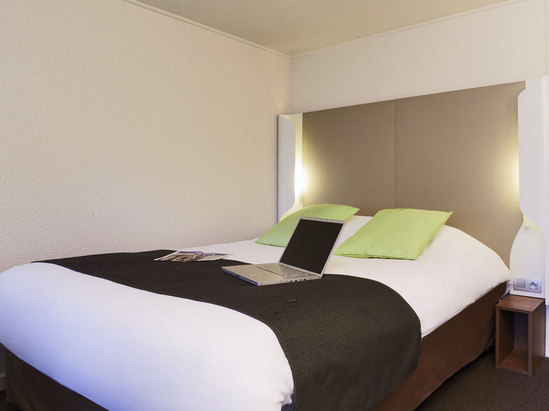 Kyriad Villeneuve Saint Georges - Hotel Renove Екстериор снимка